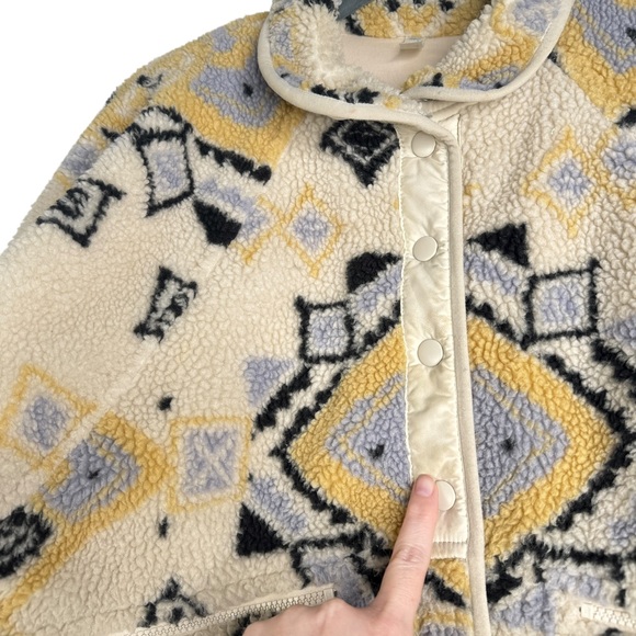 Free People Movement Small Hit the Slopes Tribal Print Fleece Teddy Jacket - Picture 8 of 15